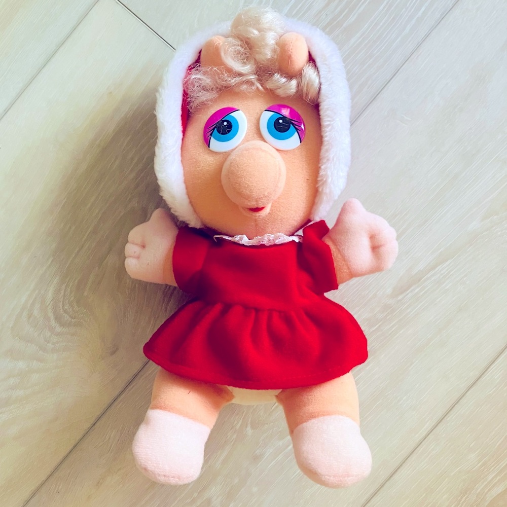 🌿 Vintage 1987 Baby Miss Piggy Doll - 11”